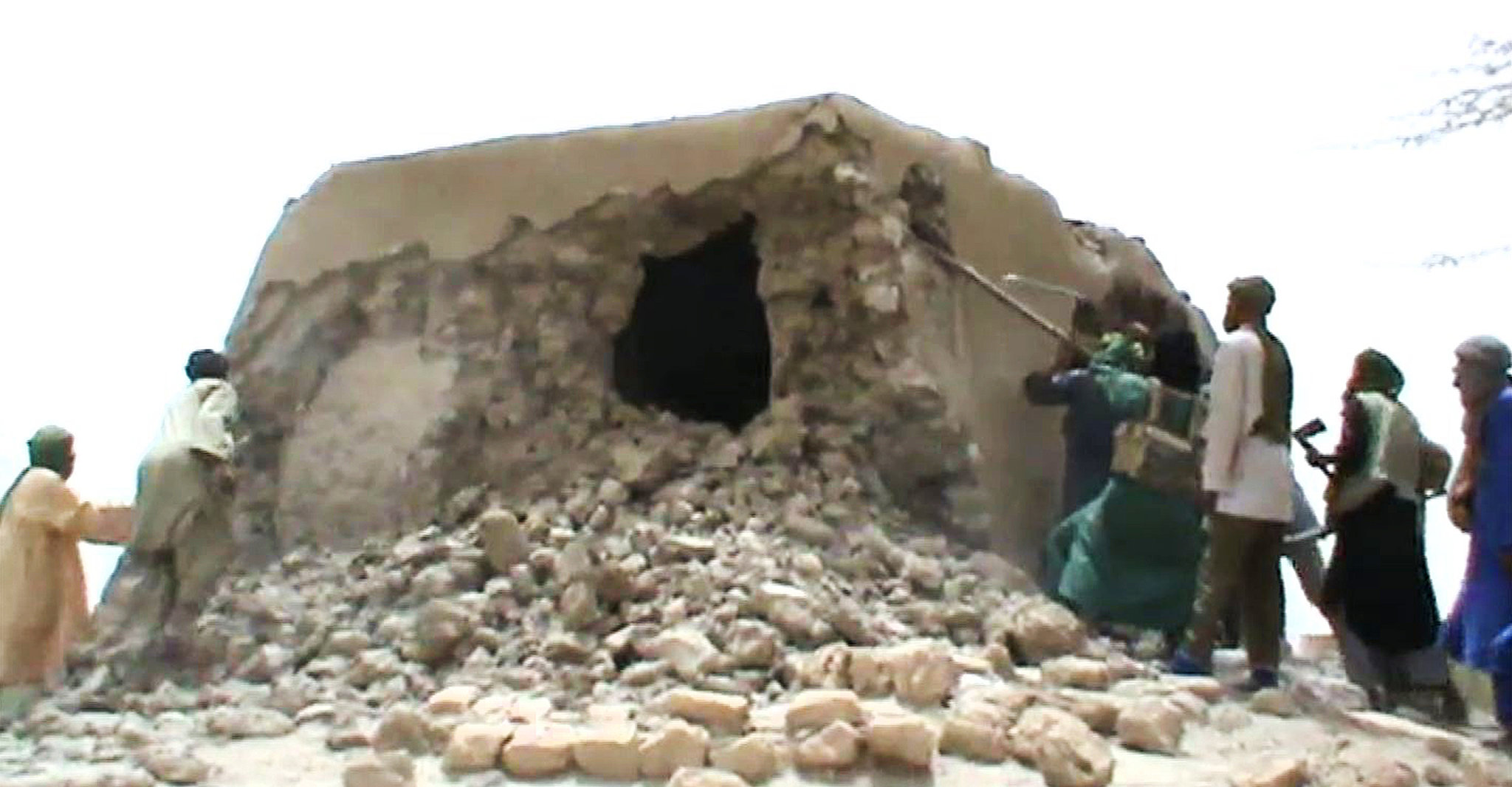 Destroying Shrines Of Timbuktu - Some Arab Responses